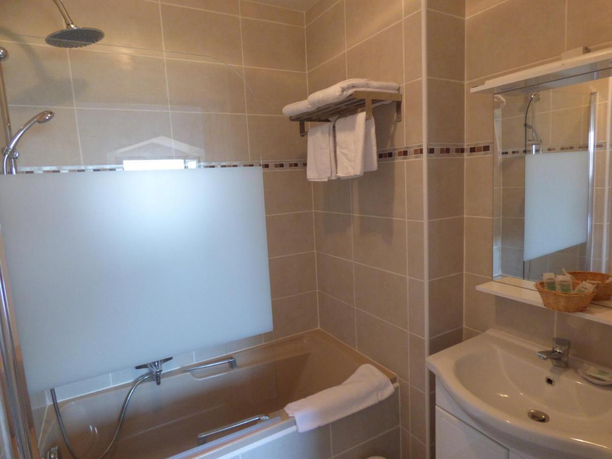 Castel Moor Hotel